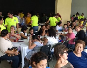 Día de las Madres en el CRI PROMOTÓN